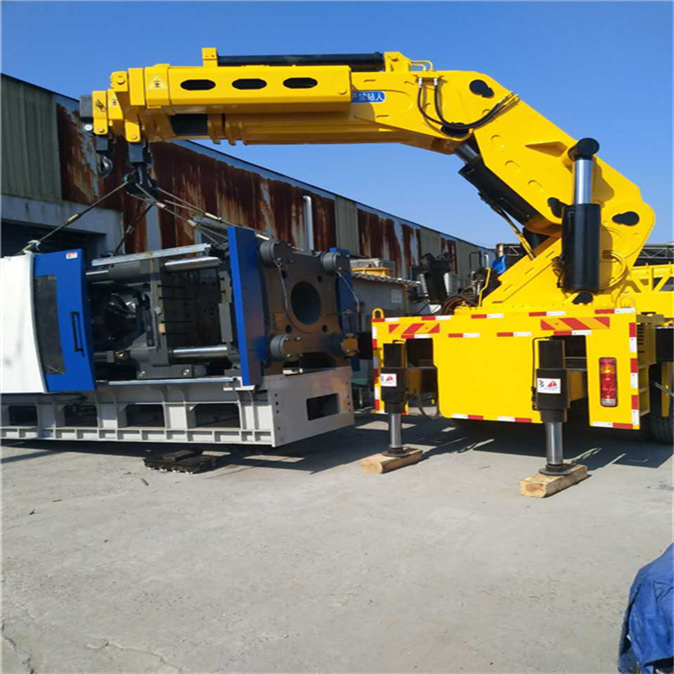 蚌埠龙子湖 大吨位折臂吊出租费用解析：一小时租赁多少钱