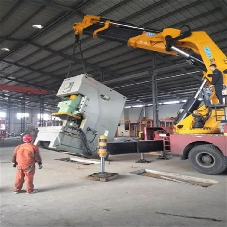 蚌埠龙子湖80吨折臂吊车出租附近电话