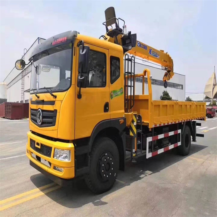 蚌埠龙子湖附近找一辆随车吊出租