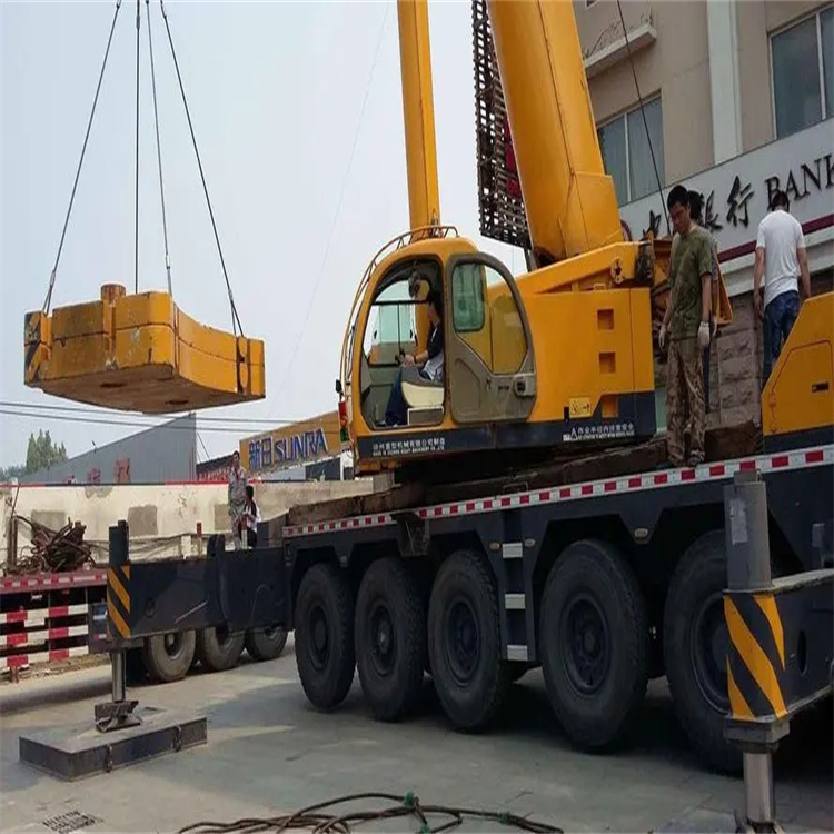 蚌埠龙子湖当地吊车出租|机器吊装|75吨|工厂搬迁服务